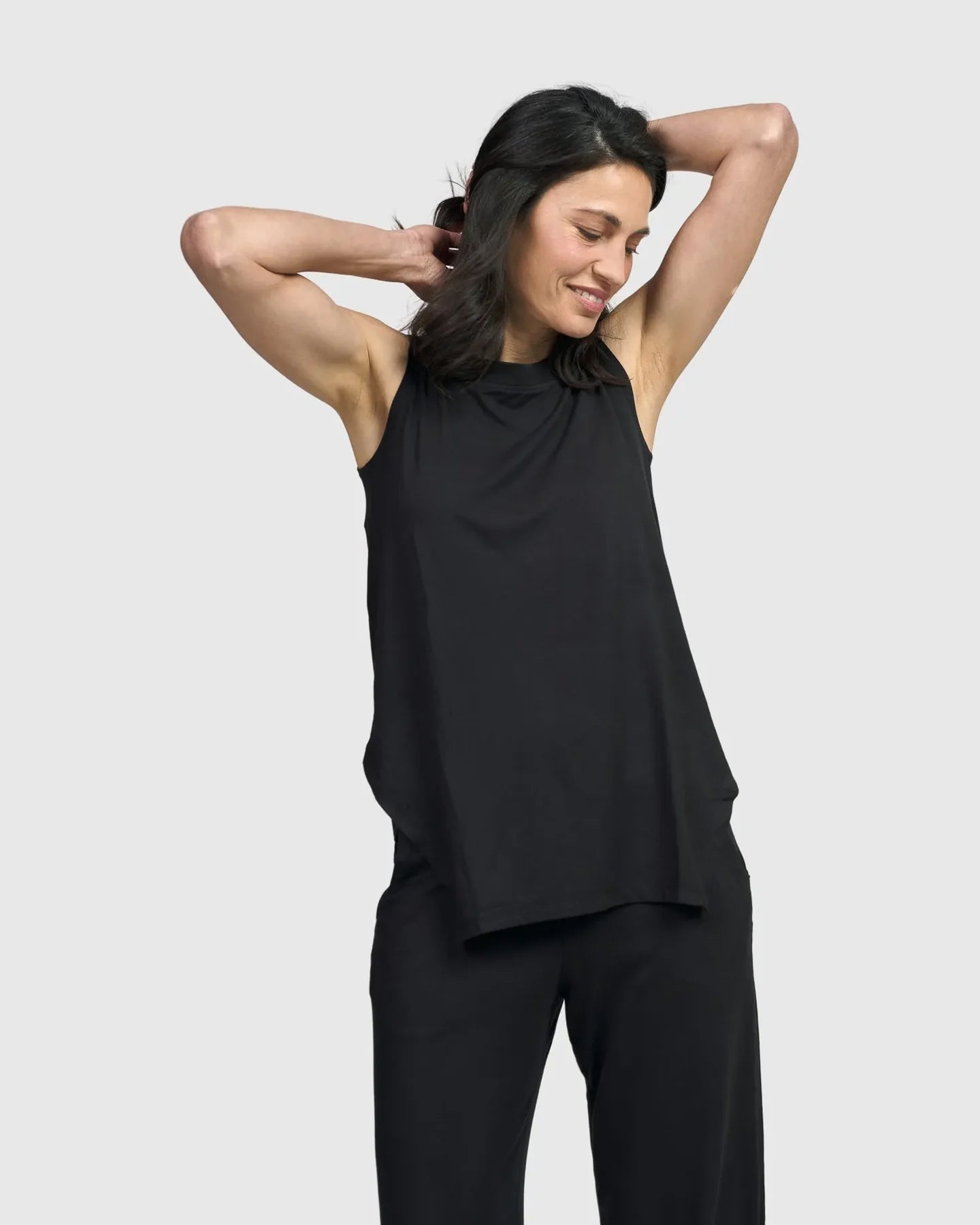 Essential Angled Hem Tank, Black