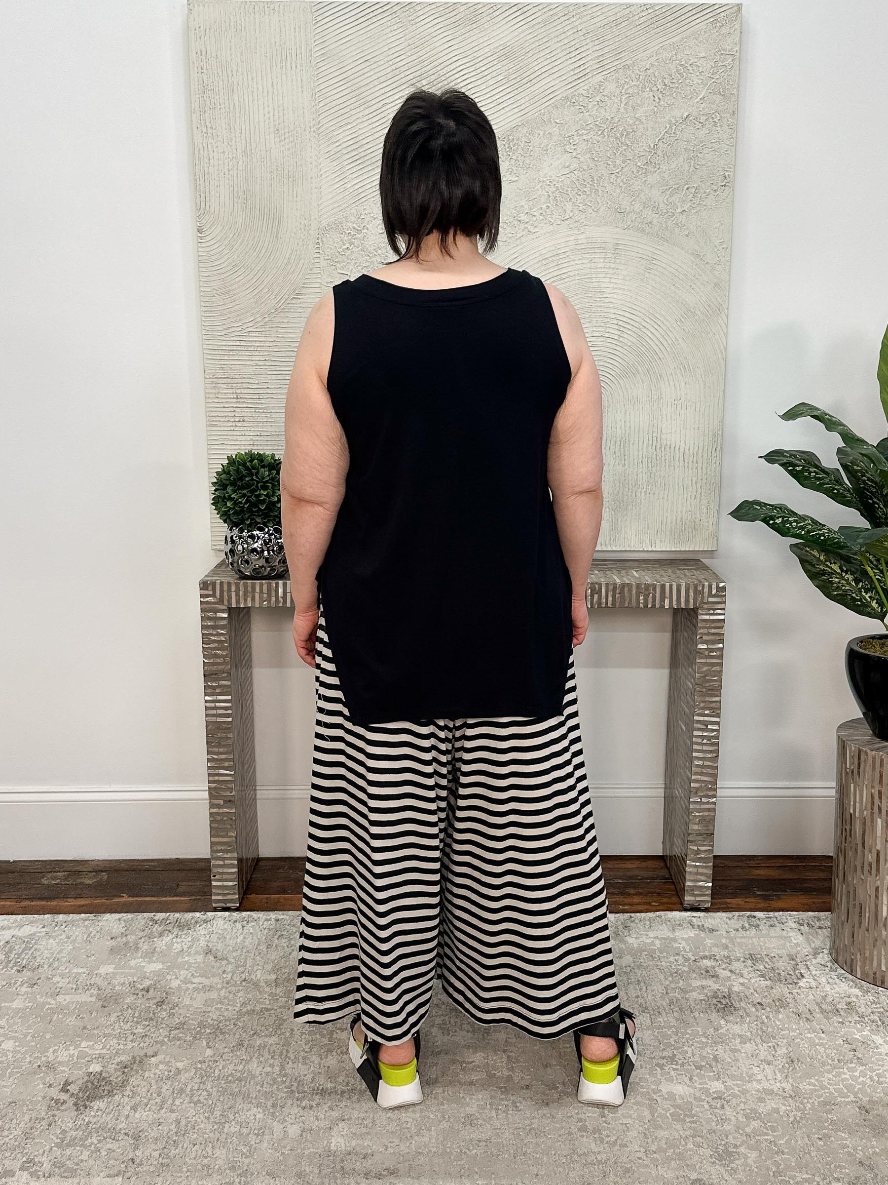 Essential Angled Hem Tank, Black