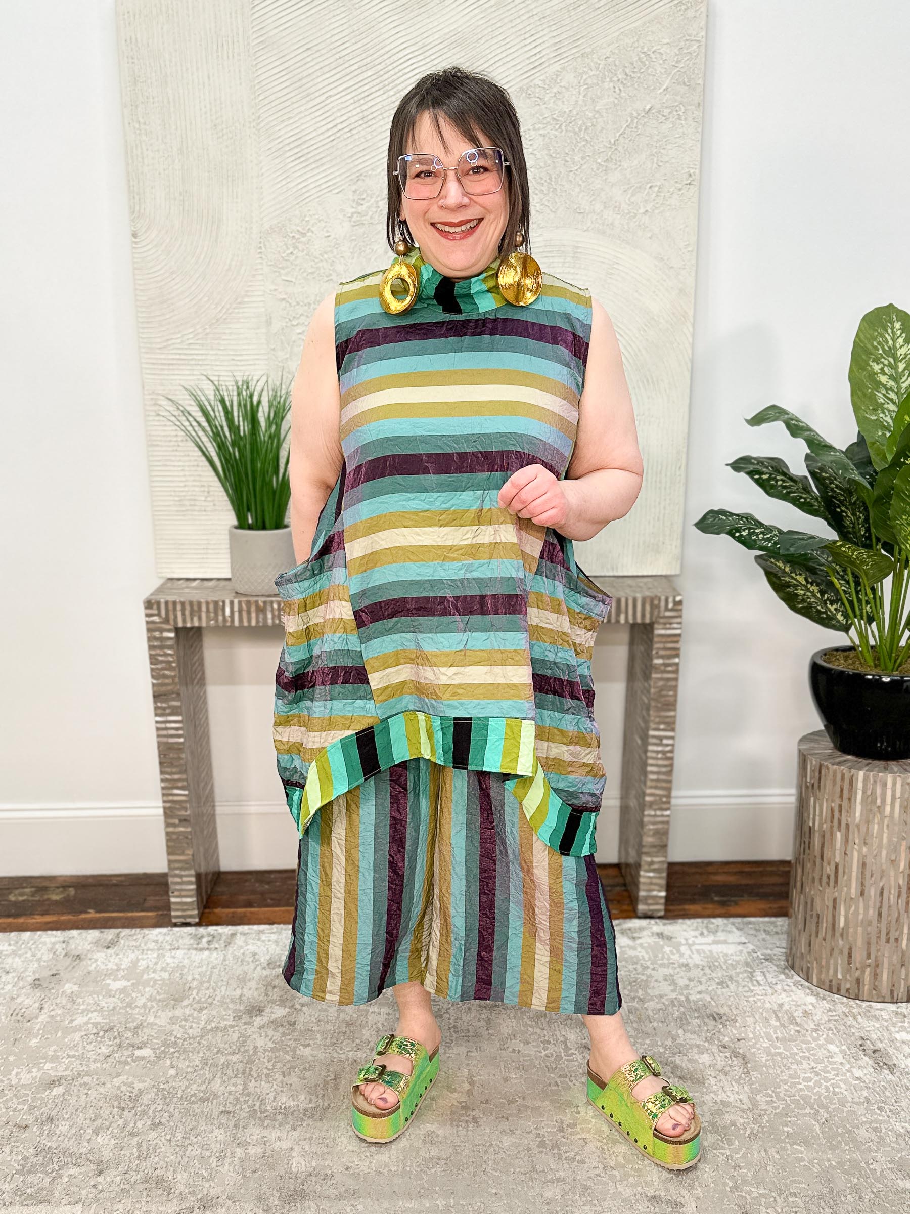 Amina Tunic, Warm