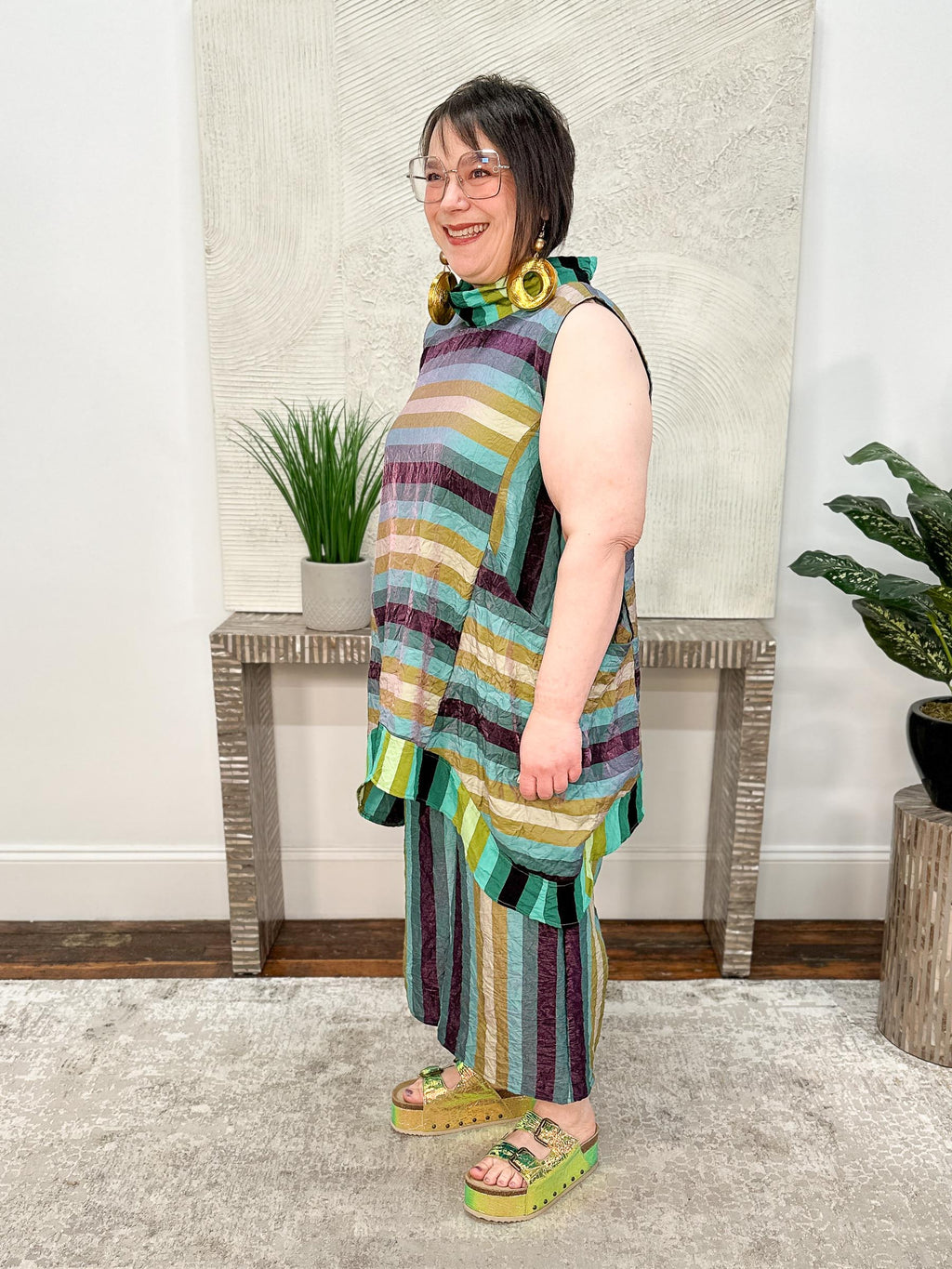 Amina Tunic, Warm