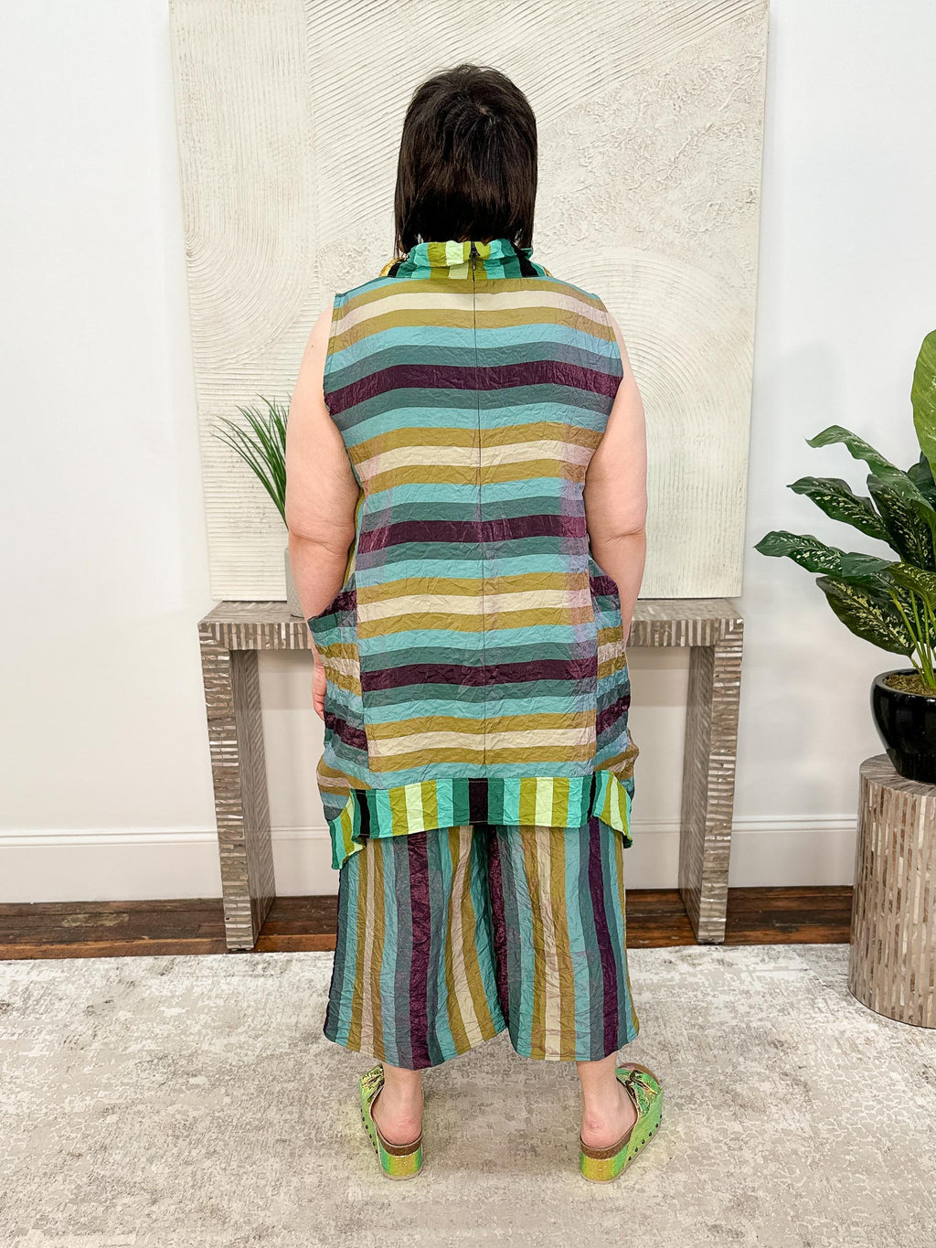 Amina Tunic, Warm