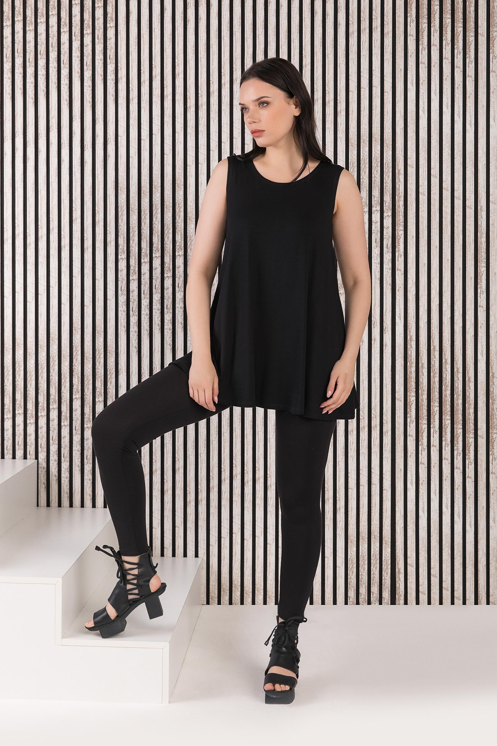 Desa Tank Tunic, Black Tencel